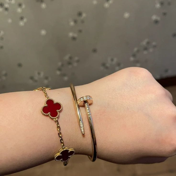 CLOVER - Rotes Armband