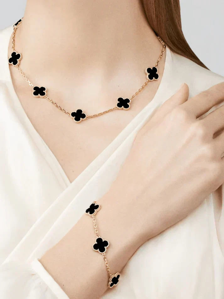 CLOVER | 10 Motive Schwarze Halskette