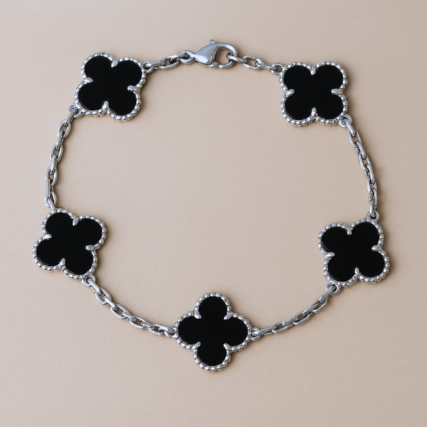 CLOVER - Schwarzes Armband