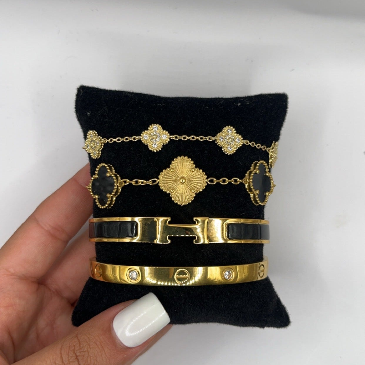 Selected Variant Image