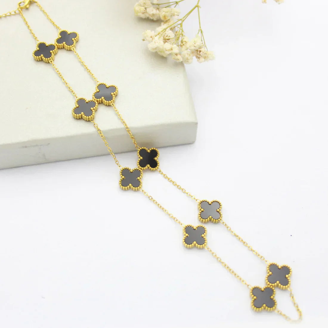 CLOVER | 10 Motive Schwarze Halskette
