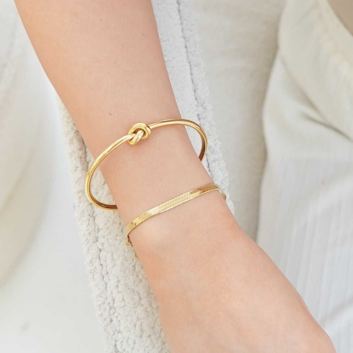 Barbed Wire Bangle Bracelet - Gold