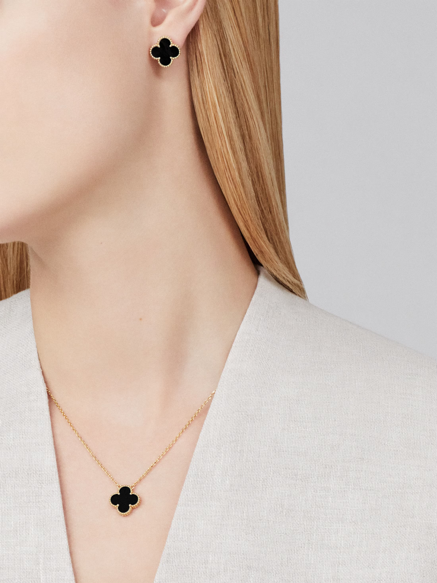CLOVER | Schwarze Halskette